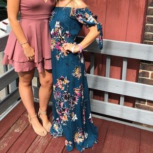 Off the shoulder Floral Maxi Dress